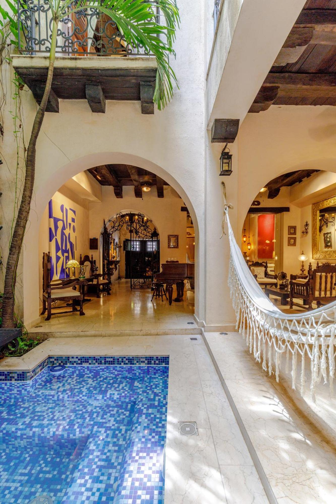 Estrella De San Pedro